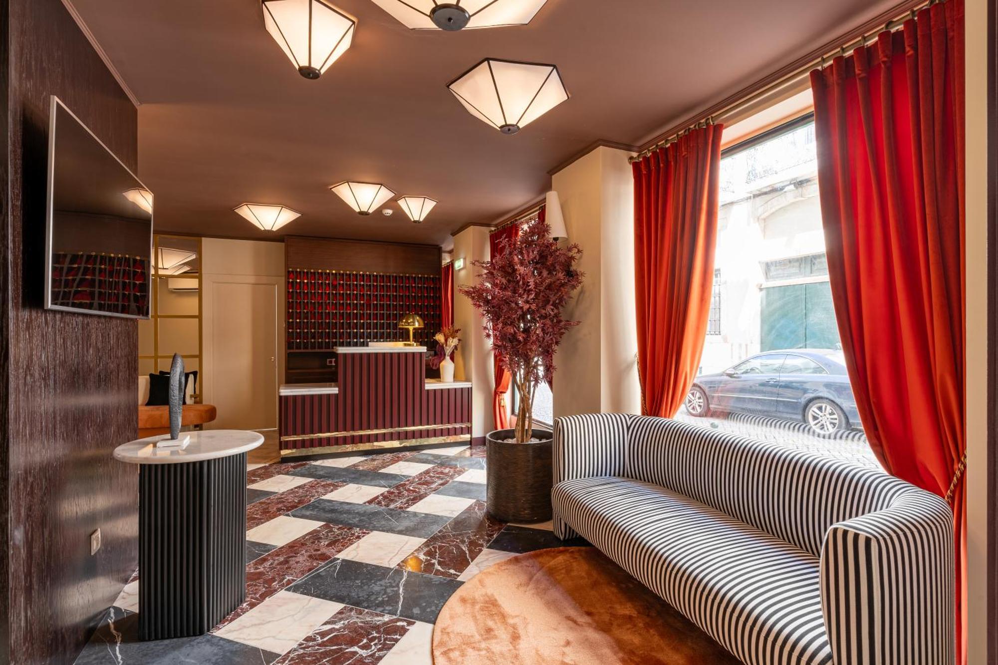 Westlight Lisboa Madalena Hotel Екстериор снимка