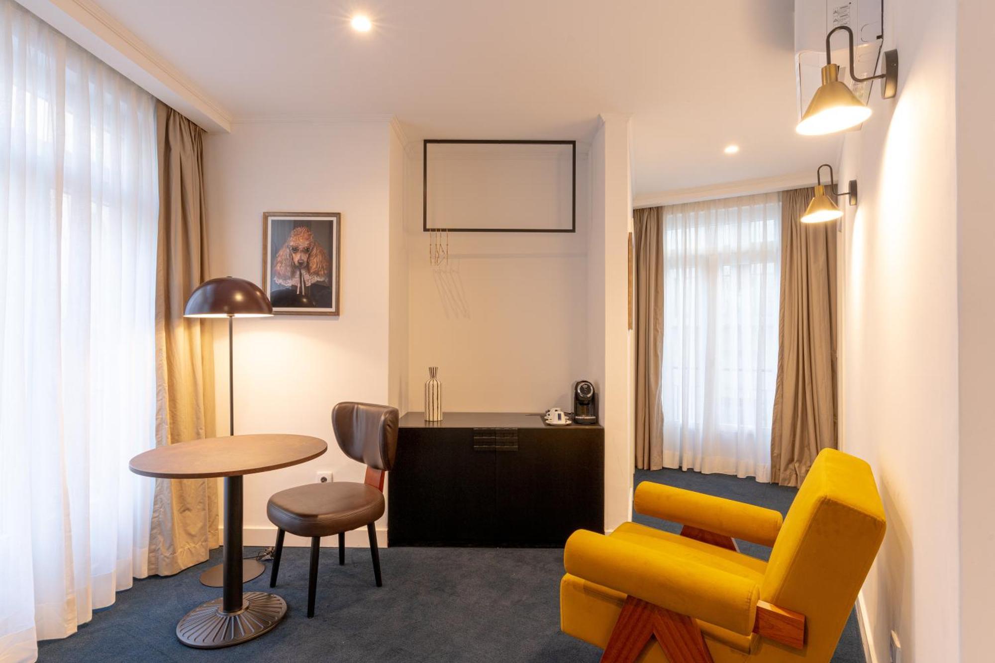 Westlight Lisboa Madalena Hotel Екстериор снимка
