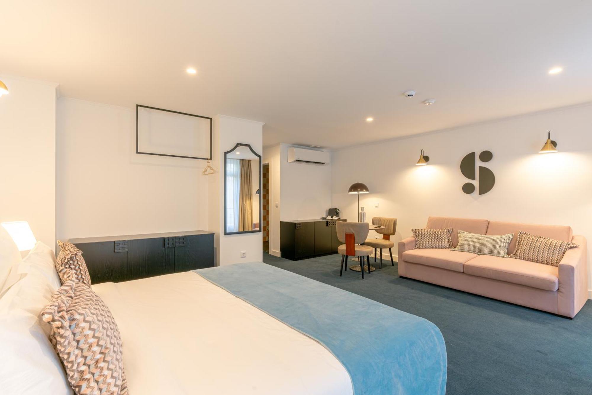 Westlight Lisboa Madalena Hotel Екстериор снимка