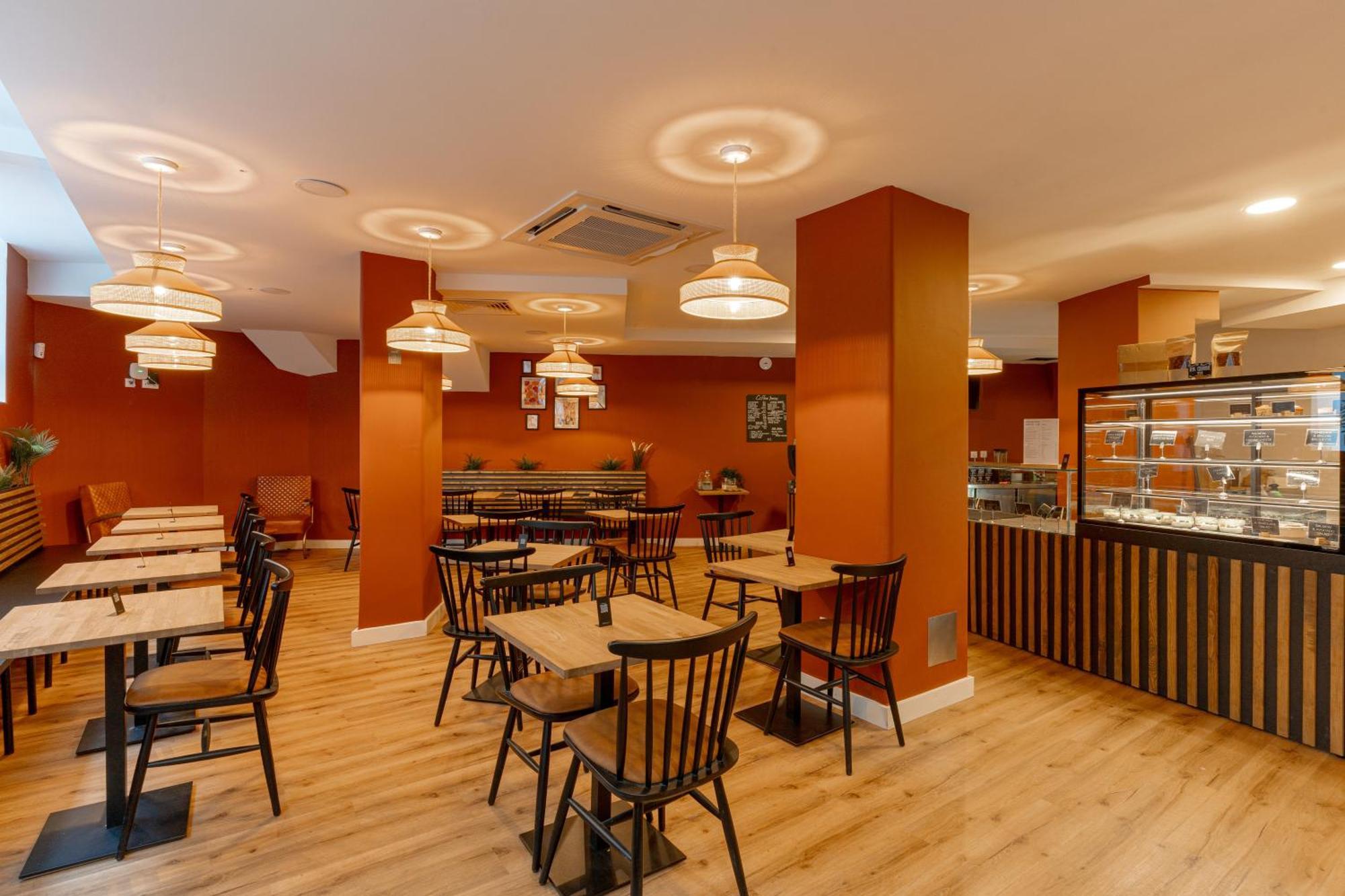 Westlight Lisboa Madalena Hotel Екстериор снимка